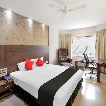 แฟบโฮเต็ล เดอะะ ดอว์น มัยซอร์ Hotel ไมซอร์ ภายนอก รูปภาพ