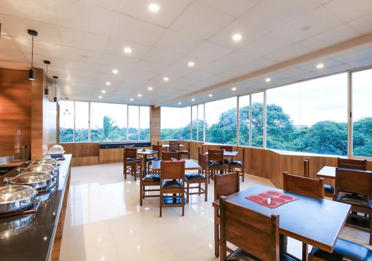 แฟบโฮเต็ล เดอะะ ดอว์น มัยซอร์ Hotel ไมซอร์ ภายนอก รูปภาพ