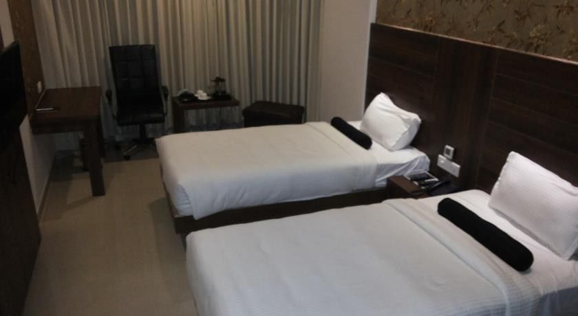 แฟบโฮเต็ล เดอะะ ดอว์น มัยซอร์ Hotel ไมซอร์ ภายนอก รูปภาพ