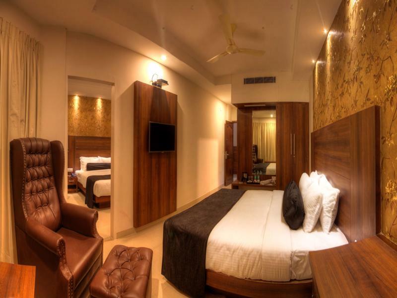 แฟบโฮเต็ล เดอะะ ดอว์น มัยซอร์ Hotel ไมซอร์ ภายนอก รูปภาพ
