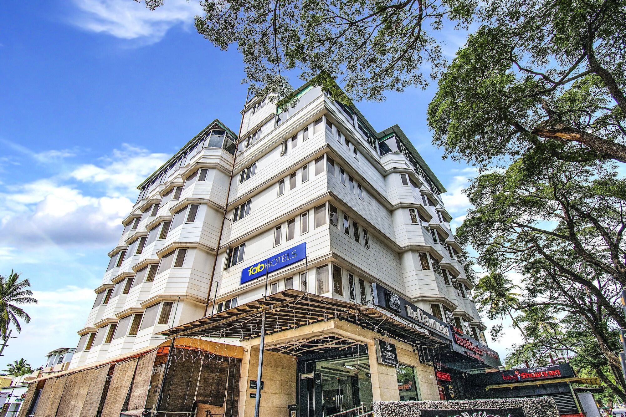 แฟบโฮเต็ล เดอะะ ดอว์น มัยซอร์ Hotel ไมซอร์ ภายนอก รูปภาพ